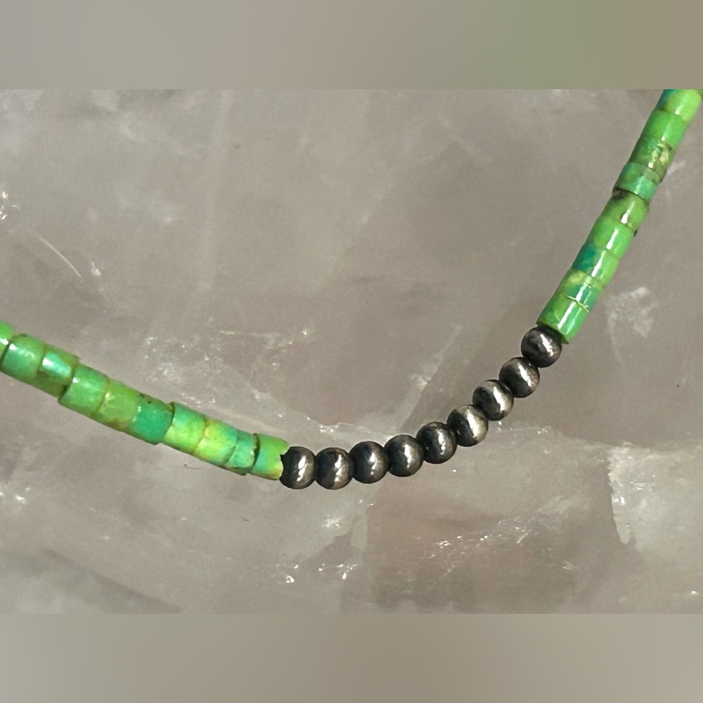 NWT Navajo Handmade Green Apple Turquoise Navajo Pearls Necklace - Picture 7 of 7